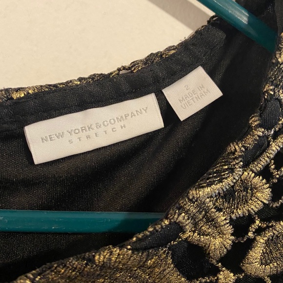 Black/Gold New York & Company Below-the-Knee Dress - Picture 2 of 3